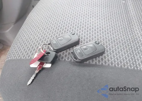 2011 Mercedes-Benz Sprinter 2500 High Roof из США, поврежденный, VIN WD3PE8CB8B5589620